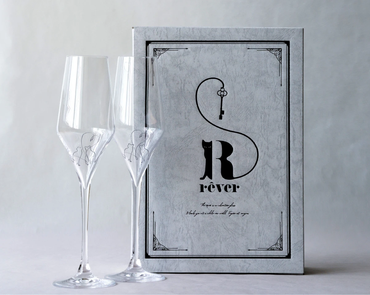 パッケージデザイン